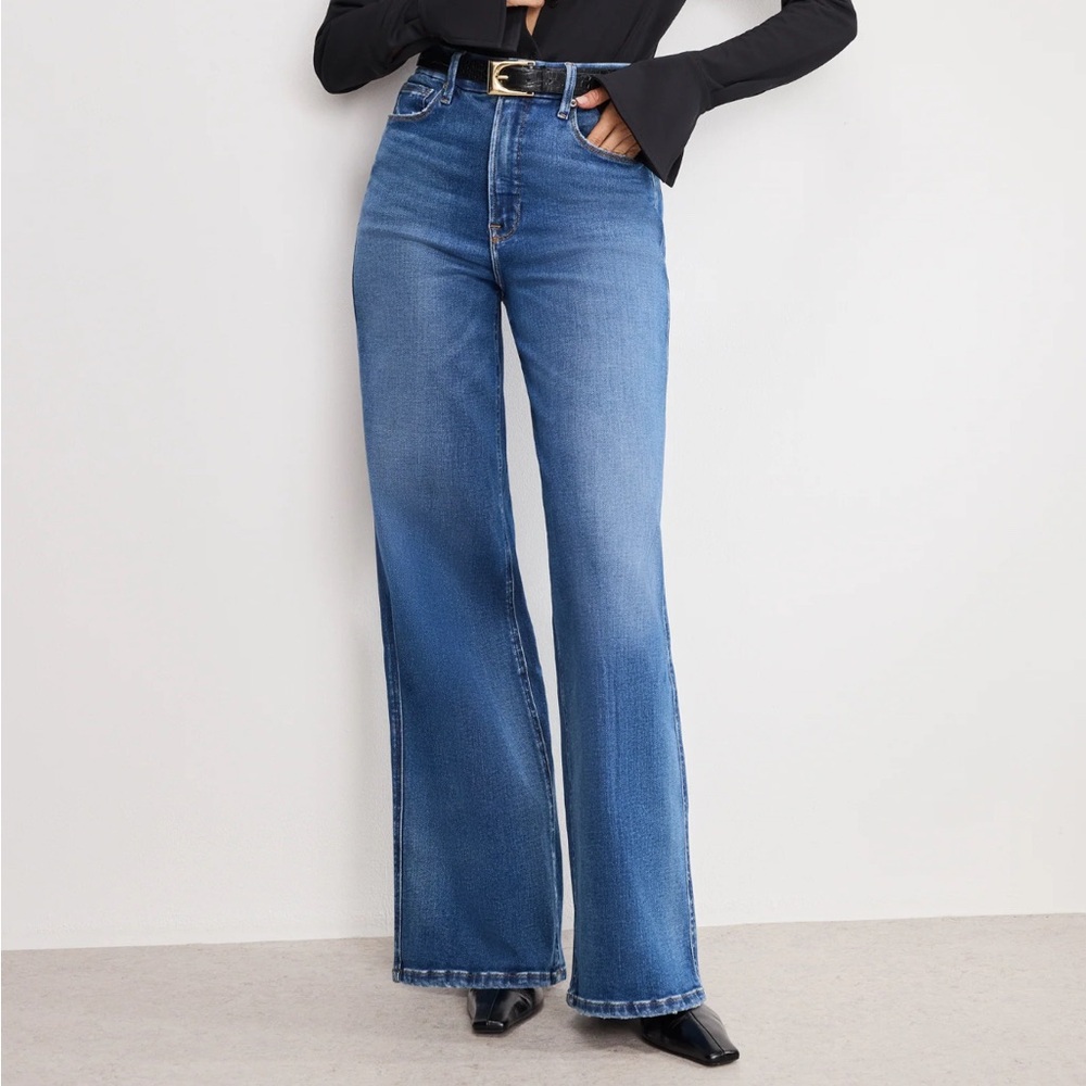 NWOT Good American Soft Tech Good Skate Wide Leg jeans NWOT
